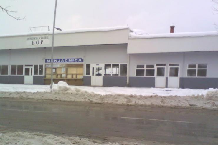 Busstation Bor