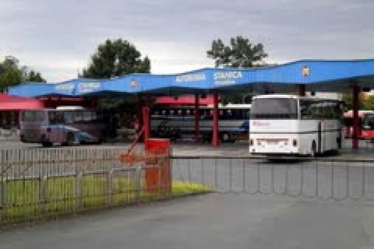 der Busbahnhof Gradiška