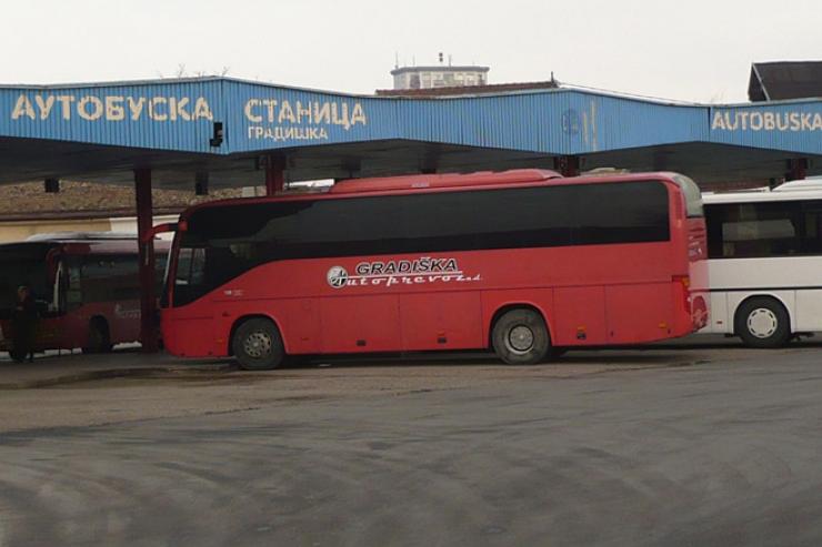 Estación de autobuses Gradiška