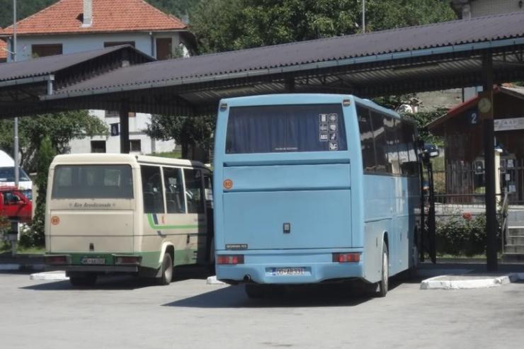 Estación de autobuses Mojkovac